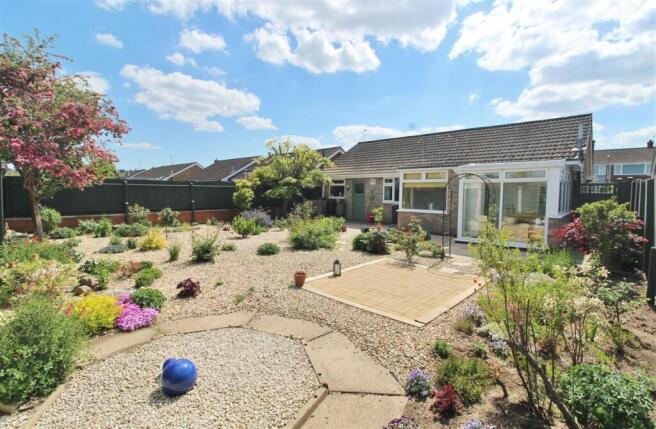 REAR GARDEN -