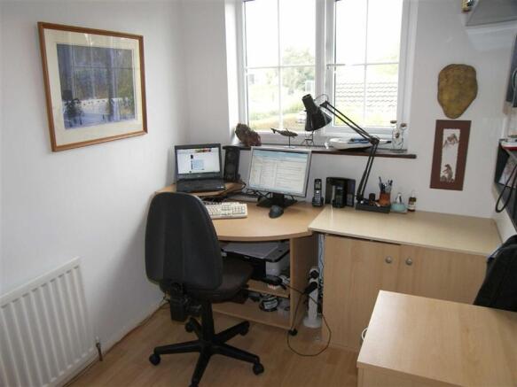 Photo 10