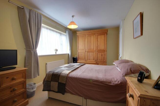 3 bed Semi-Detached for sale Image 12