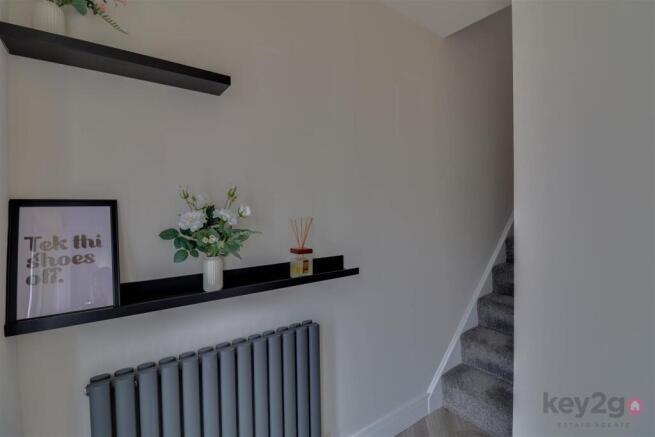 3 bed Semi-Detached for sale Image 10