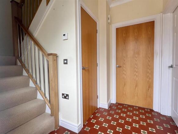 Accomodation: