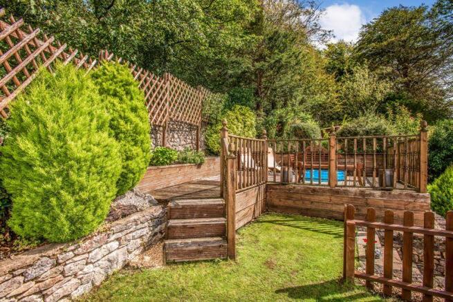 Raised deck 