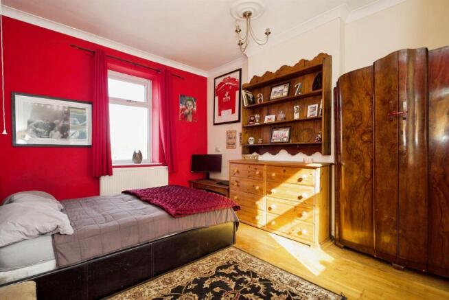 3 bed Detached for sale Image 7