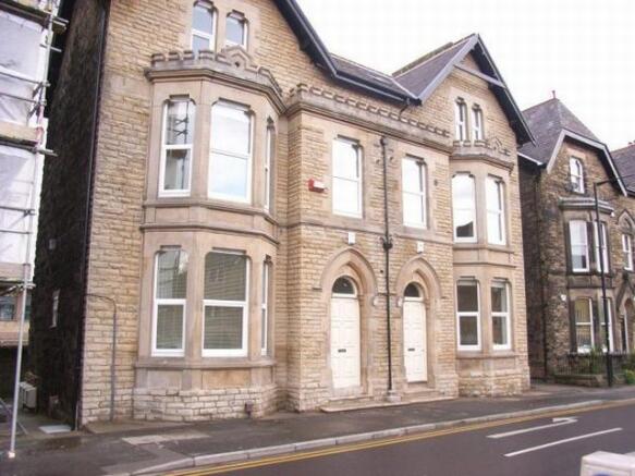 1 bed Flat to rent in harrogate