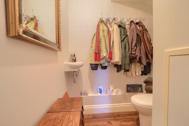 2 bed Detached for sale Image 10