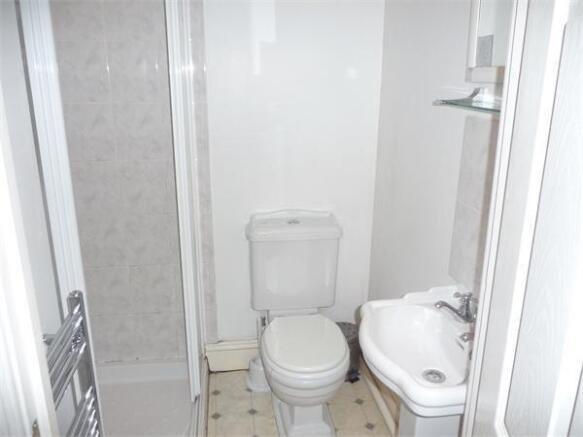 EN SUITE