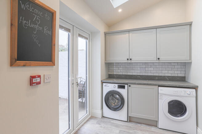 1 bed House Share to rent Image 6
