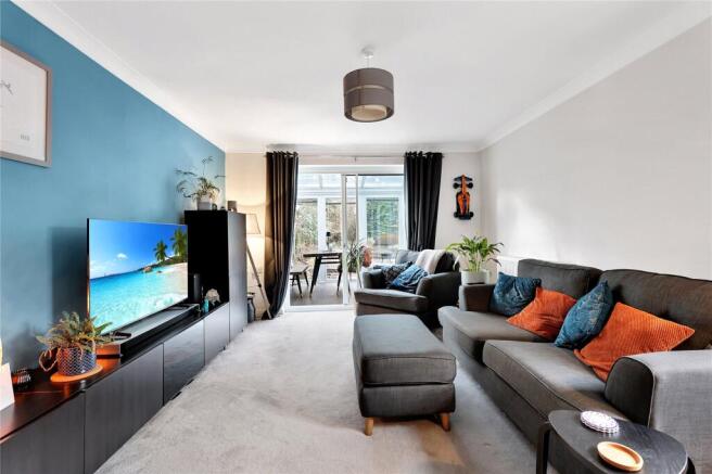 2 bed Semi-Detached for sale Image 8