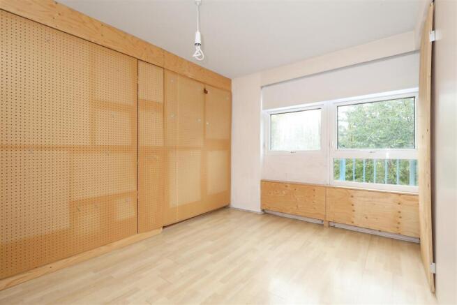 Studio Room