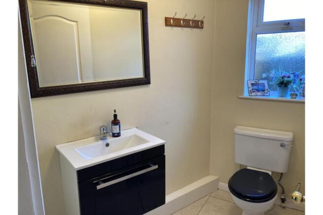 Downstairs Bathroom