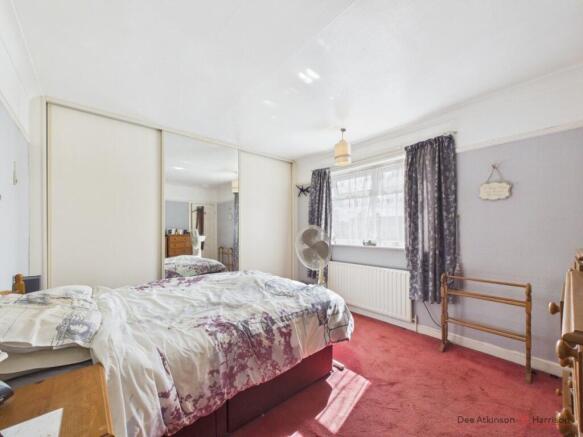 3 bed Semi-Detached for sale Image 11