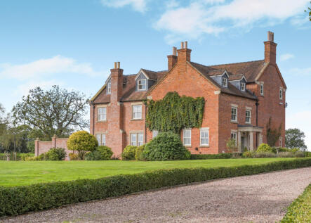 Broadhill, Gnosall, Staffordshire ST20 0ED