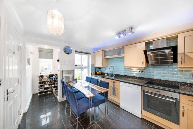 dining kitchen.jpg