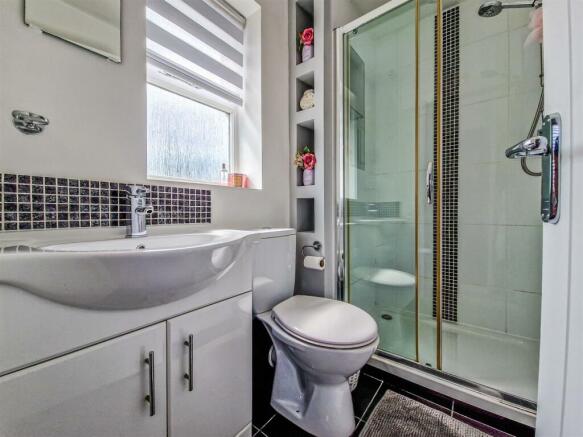 En Suite Shower Room