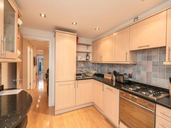 33b Albany street-11