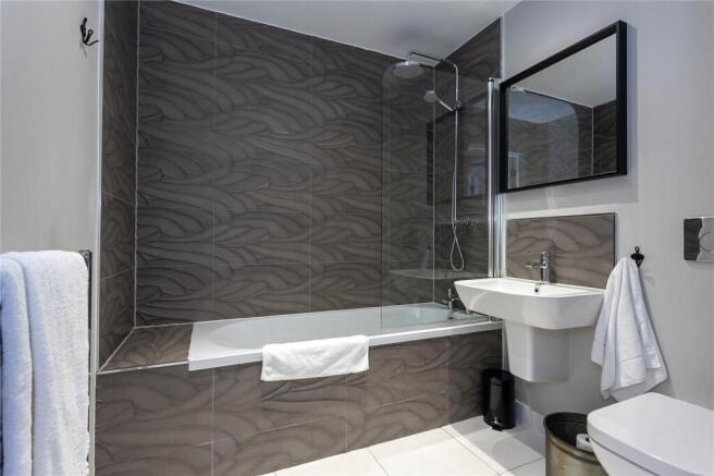 1 bed Flat for sale Image 12