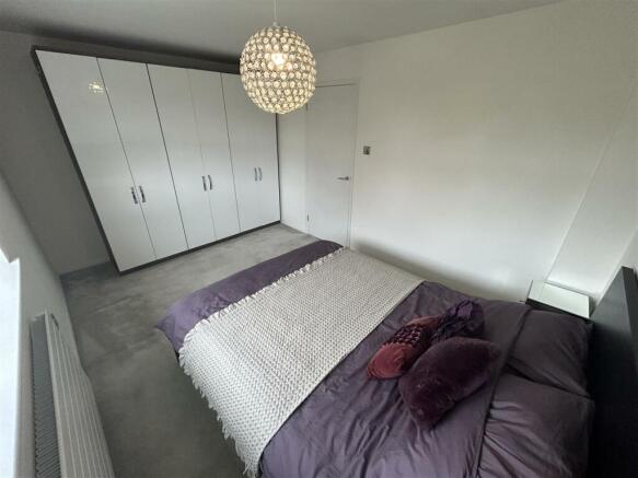BEDROOM 1 B