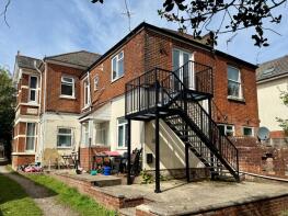 Flat 3, 156, Tremona Road, Southampton SO16 6HW