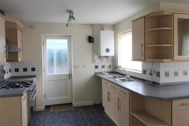 Kitchen....jpg