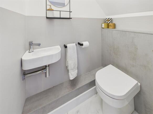 3 bed Semi-Detached for sale Image 10