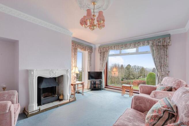4 bed Detached Bungalow for sale Image 7