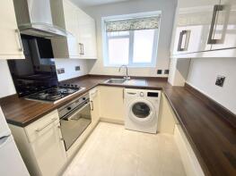 3, Murray House, Torrington Park, North Finchley, London N12 9TG