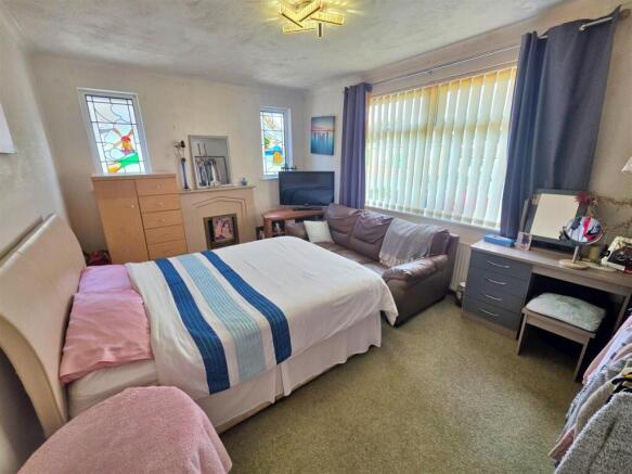 Riversway, Poulton-Le-Fylde photo 4