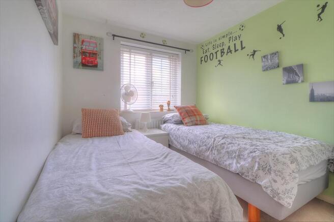 Bed2