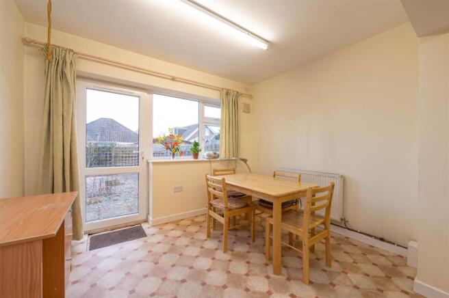 19OakbankClose_014.jpg