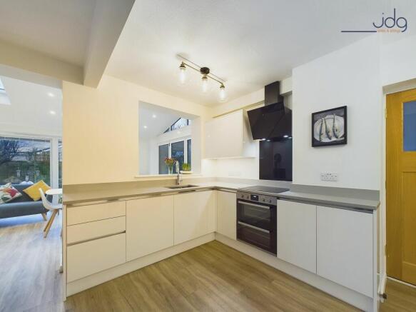 Open-plan Kitchen