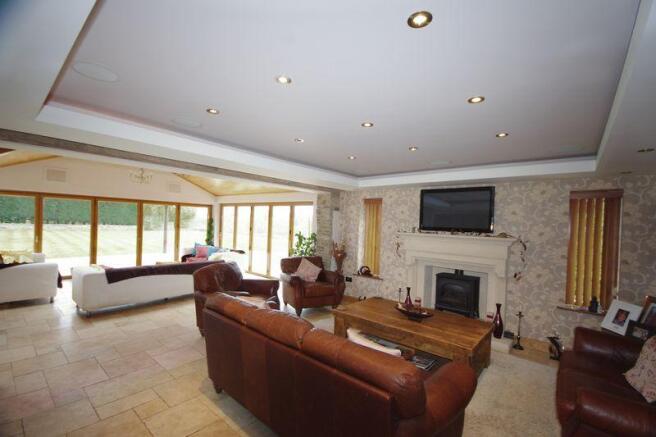 Lounge (DBF)