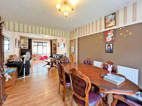 Lounge/Diner