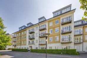 22, Burlington House, Park Lodge Avenue, West Drayton UB7 9FE