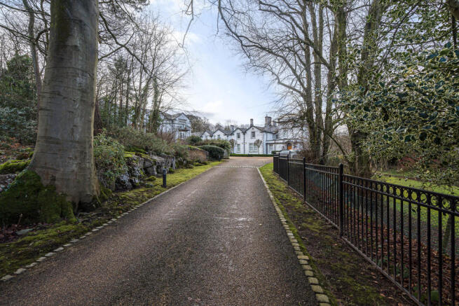 Private Driveway ...