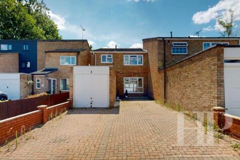 Rona Close, Crawley, RH11