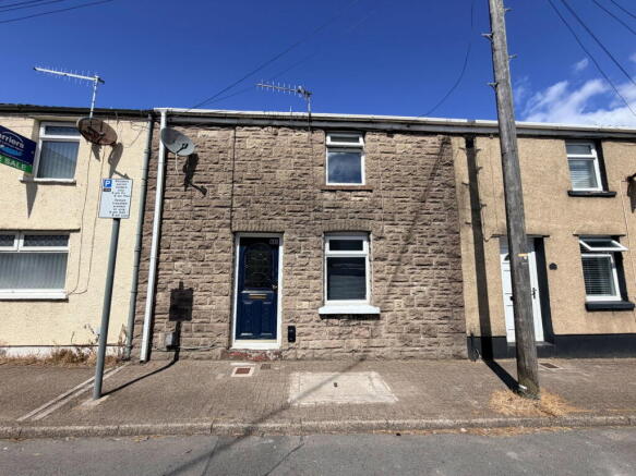 2-bed terraced on Castle Street, Maesteg, CF34 9YH, £119,950