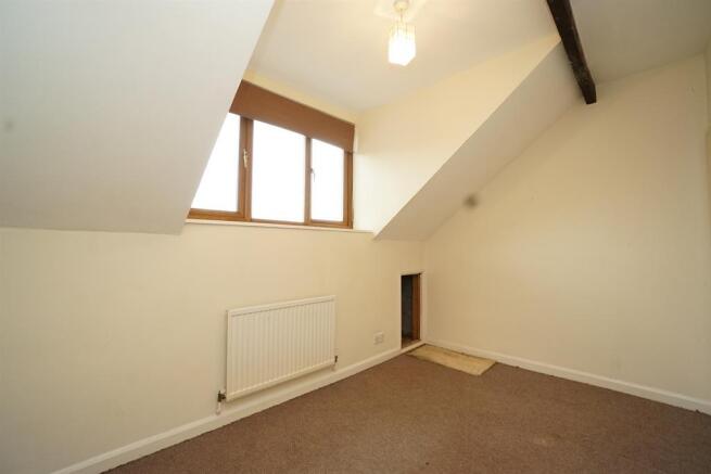 BEDROOM NO.4
