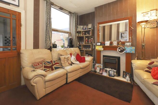 Lounge 2