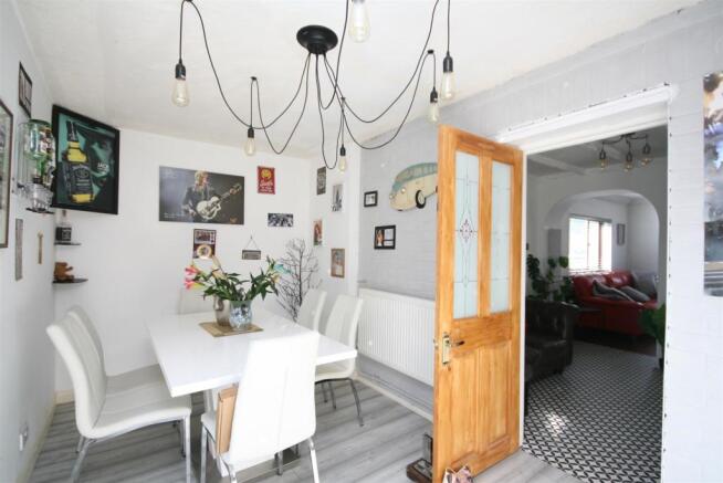 Dining Room.JPG