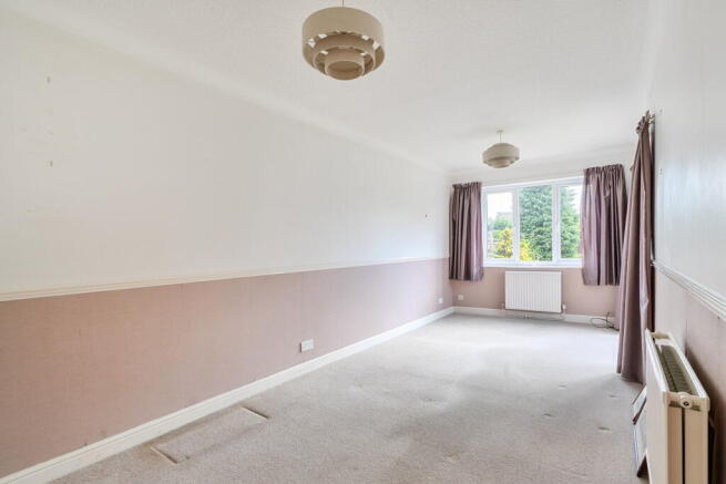 2 bed Detached Bungalow for sale Image 8