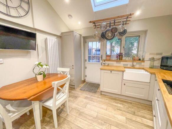 Kitchen/Dining Room
