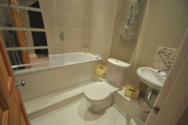 Photo 28