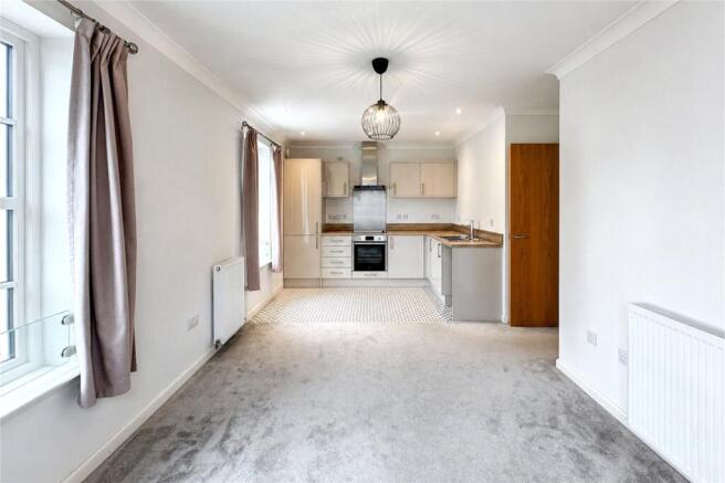 Lounge/Kitchen