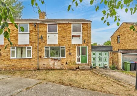 16 Park Vale Close, Castle Hedingham, Halstead, CO9 3DS