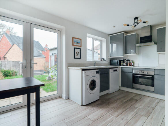 Kitchen / Dining Room