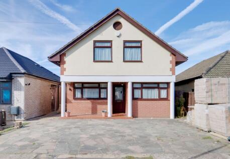 Elmer Gardens, Rainham, RM13