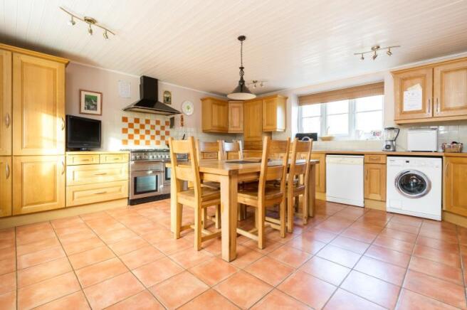 Fitted Kitchen