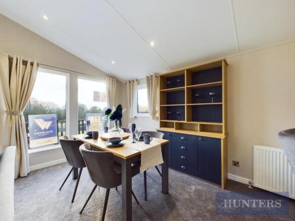 2 bed Park Home for sale Image 6
