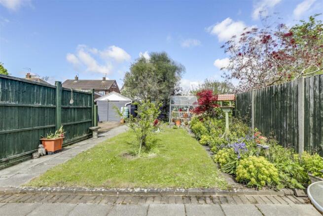 83 Beldams Lane Stortford CM23 5LH_9.jpg