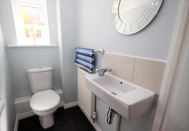 Cloak Room/WC